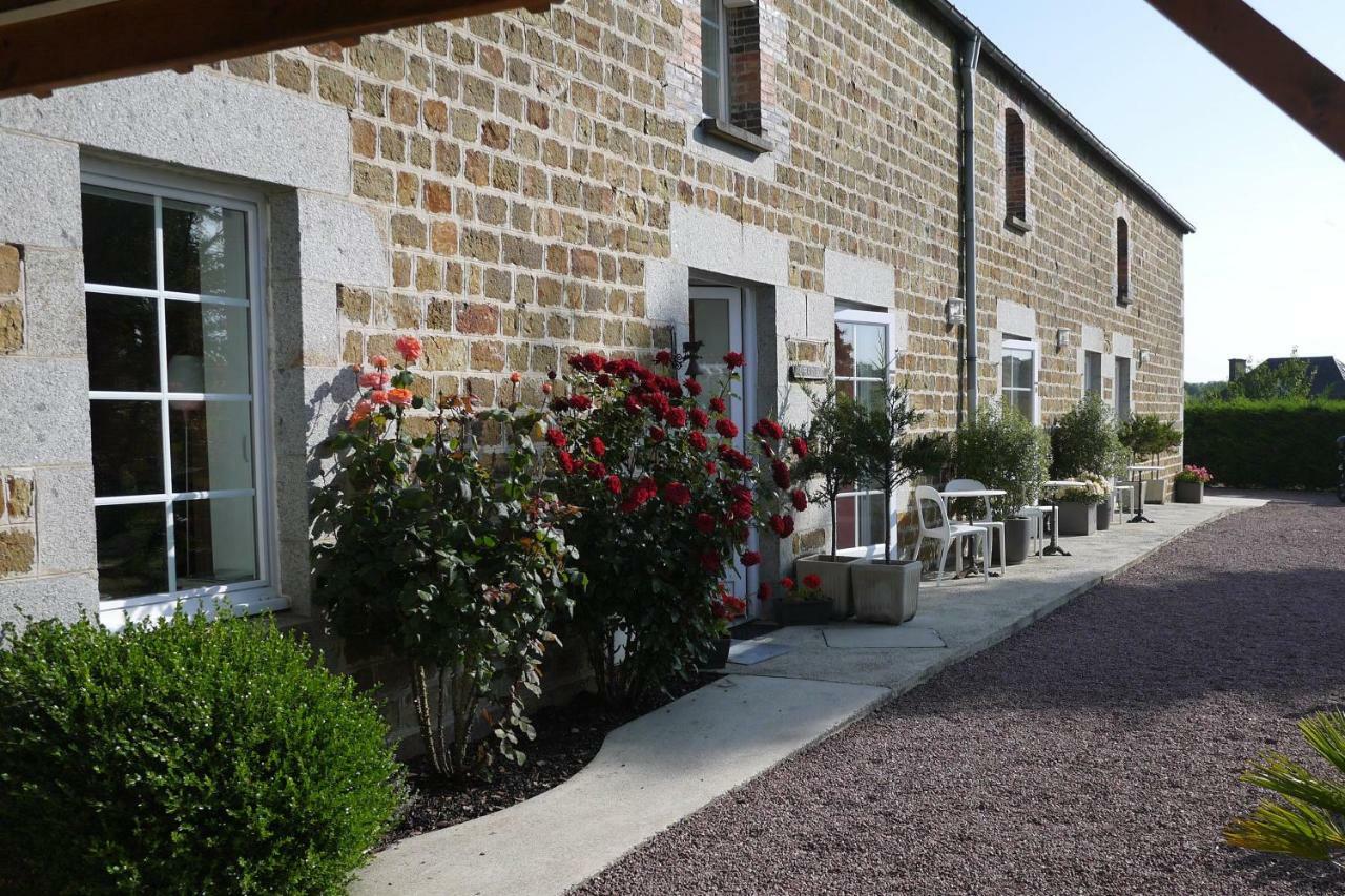 La Minoterie Bed and Breakfast Tessy-sur-Vire Exterior foto